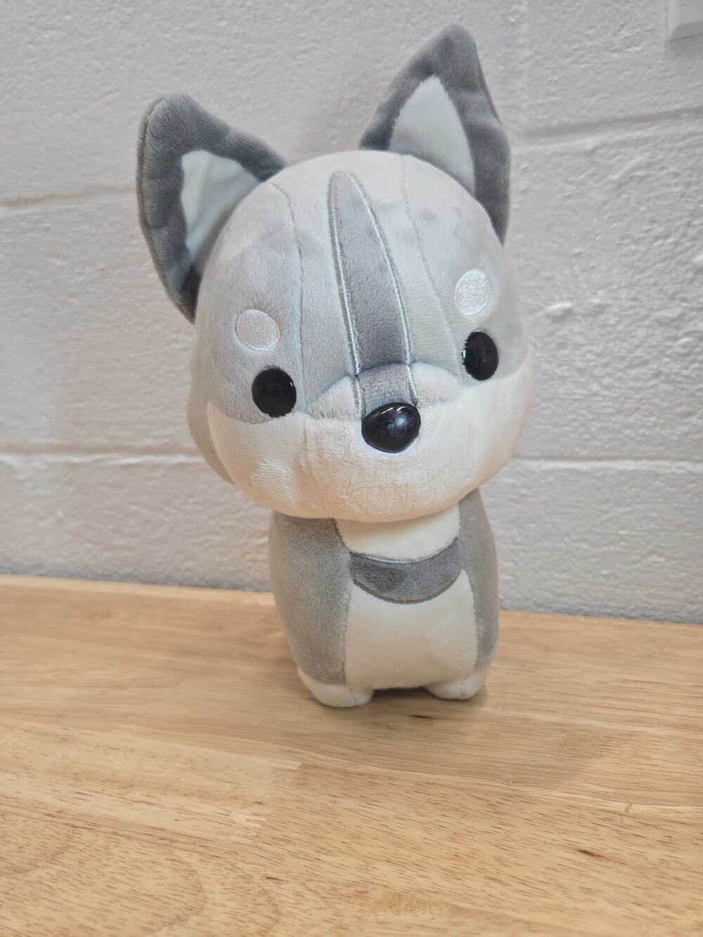 Bellzi Wolfi Wolf Plush Gray White Kawaii Stuffed Animal Toy 12"